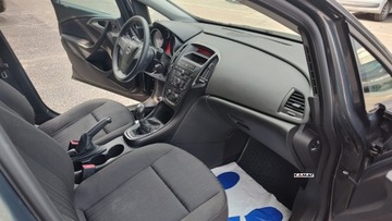 Opel Astra J GTC 1.6 CDTI Ecotec 110KM 2015 Opel Astra Opel Astra 2015 1,6 Cdti Salon Pl Zamiana 1.6 Diesel 110KM, zdjęcie 13