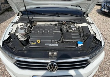 Volkswagen Passat B8 Variant 2.0 TDI BlueMotion SCR 190KM 2019 Volkswagen Passat FAKTURA VAT 23 brutto, 4x4, 1 wlasciciel, bezwypadkowy,, zdjęcie 12