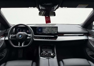 BMW Seria 5 G90-91 Touring 2.0 520d 197KM 2024 BMW Seria 5 520d xDrive M Pakiet 197KM 2.0 Diesel 197KM, zdjęcie 17