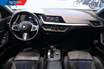 BMW Seria 1 F40 2021 BMW Seria 1 118iFV23Fotele SportoweReflektory LEDModel M Sport 1.5, zdjęcie 12