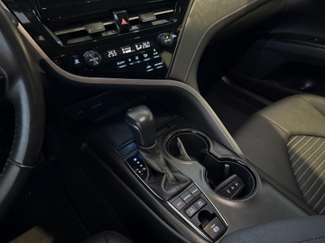 Toyota Camry IX Sedan 2.5 Hybrid Dynamic Force 218KM 2021 Toyota Camry 2.5 Hybrid Prestige CVT 2.5 Hybrid Pr, zdjęcie 21