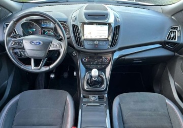 Ford Kuga II SUV Facelifting 2.0 TDCi 180KM 2019 Ford Kuga nawigacja, kamera 2.0 Diesel 180KM, zdjęcie 16