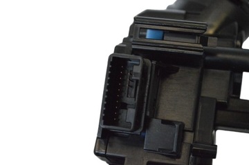 LEXUS NX 2021 MINCE / PŘEPÍNAČ SMĚROVKA