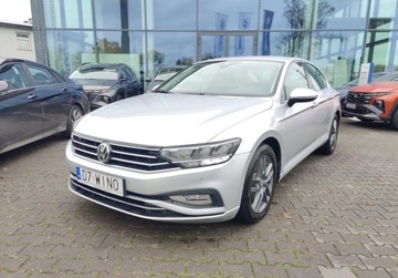 Volkswagen Passat B8 Limousine Facelifting 1.5 TSI EVO 150KM 2019 Volkswagen Passat 2019 1.5TSI 150KM DSG Automat 146.835km Salon Polska Bez, zdjęcie 8