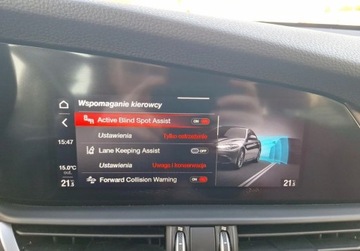 Alfa Romeo Giulia II Sedan Facelifting 2.0 Turbo 280KM 2021 Alfa Romeo Giulia 2.0 280KM 4x4 Q4 Czerwona Skora Kamera Szyberdach ElekrP, zdjęcie 25