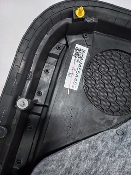 ОБИВКА БОКОВОЙ ДВЕРИ ПЕРЕДНЯЯ ЛЕВАЯ OPEL MOKKA 94554482