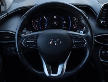 Hyundai Santa Fe IV SUV 2.0 CRDi 185KM 2019 Hyundai Santa Fe 2.0 CRDi, Salon Polska, zdjęcie 16