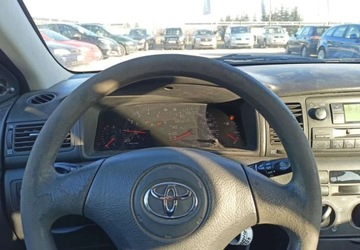 Toyota Corolla IX (E12) Kombi 2.0 D-4D 90KM 2003 Toyota Corolla Toyota Corolla 2.0 D-4D 2.0 Diesel 90KM, zdjęcie 8