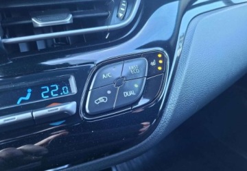 Toyota C-HR I Crossover 1.8 Hybrid 122KM 2019 Toyota C-HR Toyota C-HR 1.8 Hybryda 122KM, zdjęcie 13