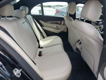 Mercedes Klasa E W213 2021 Mercedes-Benz Klasa E 350 2021 2.0l 2.0 Benzyna 255KM, zdjęcie 10