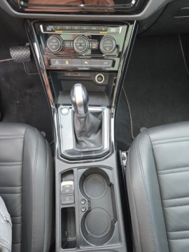 Volkswagen Touran III 1.4 TSI 150KM 2016 Volkswagen Touran HIGHLINE 1.4TSI 150KM Automat 7-, zdjęcie 20