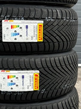 KIA SORENTO KOLA ZIMNÍ 235/55R19 PIRELLI