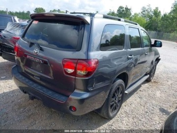 Toyota Sequoia II 5.7 i 381KM 2019 Toyota Sequoia 2019 Toyota Sequoia SR5 4WD (Natl) 5.7 Benzyna 381KM, zdjęcie 5