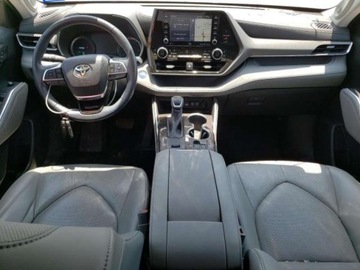 Toyota Highlander III 2020 Toyota Highlander 2020 TOYOTA HIGHLANDER HYBRID LIMITED 2.5 Hybryda 243KM, zdjęcie 8