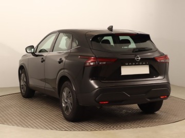 Nissan Qashqai III Crossover 1.3 DIG-T MHEV 158KM 2023 Nissan Qashqai 1.3 DIG-T MHEV, Salon Polska, zdjęcie 3
