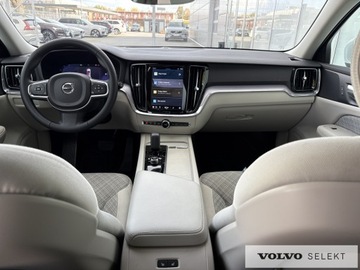 Volvo V60 II  Kombi Facelifting 2.0 B4 B 197KM 2023 Volvo V60 B4 B Core | Salon PL | Serwis ASO | Bezw, zdjęcie 22