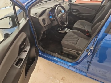 Toyota Yaris III 2017 Toyota Yaris Hybrid 100 Premium III (2011-2019) To, zdjęcie 9