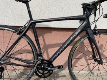 Подержанный велосипед Cannondale Synapse, полностью карбоновый