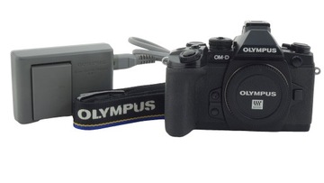 OLYMPUS OM-D E-M1