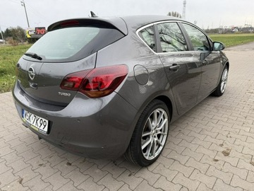 Opel Astra J Hatchback 5d 1.4 Turbo ECOTEC 140KM 2010 Opel Astra J 1.4T 2010r Cosmo Xenon Skóra, zdjęcie 3
