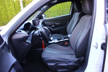 Peugeot 2008 II SUV 1.5 BlueHDi 130KM 2023 Peugeot 2008 1.5 HDI 130KM LIFT AUTOMAT ALLURE I Wlasciciel ASO Bezwypadko, zdjęcie 16