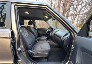 Kia Soul I Crossover 1.6 CRDI VGT 128KM 2011 Kia Soul Kia Soul 1.6 CRDi L 1.6 Diesel 128KM, zdjęcie 19