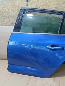 ДВЕРЬ ЗАДНЯЯ ЛЕВАЯ MEGANE IV COMBI