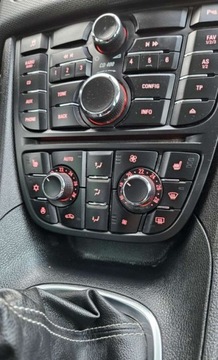 Opel Meriva II Mikrovan 1.4 Turbo ECOTEC 120KM 2013 Opel Meriva 1.4 120ps. Grzane Fotele Grzana Kierownica Klima Dwustrefowa 2, zdjęcie 26