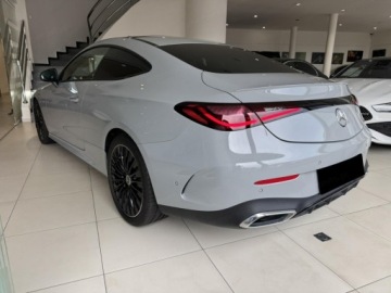 Mercedes CLE Coupe 2.0 300 258KM 2026 MERCEDES-BENZ CLE 300 4-Matic AMG Line 2.0 (258KM) 2026, zdjęcie 2