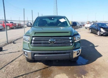 Toyota Tundra II 2021 Toyota Tundra 2021, 5.7L, 4x4, SR5, od ubezpieczalni 5.7 Benzyna 381KM, zdjęcie 1