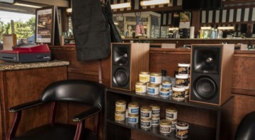 KLIPSCH ПЯТЬ ОРЕХ | АКТИВНЫЕ СТОЙНЫЕ ДИНАМИКИ