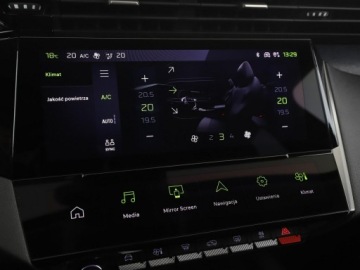 Peugeot 308 III Hatchback 1.2 PureTech 130KM 2023 Peugeot 308 full LED virtual cocpit navi kamera i, zdjęcie 25