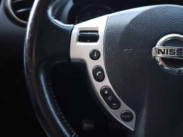 Nissan Qashqai I Crossover 2.0 dCi 150KM 2010 Nissan Qashqai 2.0 dCi, Navi, Klima, Klimatronic, zdjęcie 19