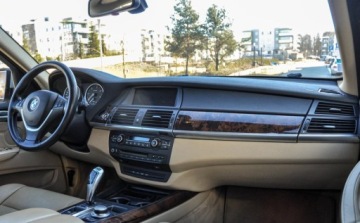 BMW X5 E70 SUV 3.0 sd 286KM 2008 BMW X5 3,0d (286KM) Automat Skory Bezwypadkowy 3.0 Diesel 286KM, zdjęcie 9