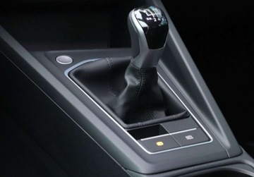 Volkswagen Golf VIII Hatchback Facelifting 1.5 TSI 150KM 2025 Volkswagen Golf 150 KM, Art Velours, Pakiet Zimowy, od reki 1.5 Benzyna, zdjęcie 14