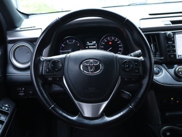 Toyota RAV4 IV MPV Facelifting 2.0 D-4D 143KM 2017 Toyota RAV 4 2.0 D-4D, Salon Polska, Skóra, Navi, zdjęcie 20