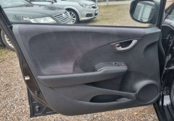 Honda Jazz III 1.4 i-VTEC 100KM 2009 Honda Jazz Honda Jazz 1.4 i-VTEC Elegance 1.3 Benzyna 100KM, zdjęcie 28