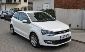 Volkswagen Polo V Hatchback 5d 1.6 TDI-CR DPF 105KM 2011 Volkswagen Polo 1,6TDI 2011 r. 1.6 Diesel 105KM, zdjęcie 5