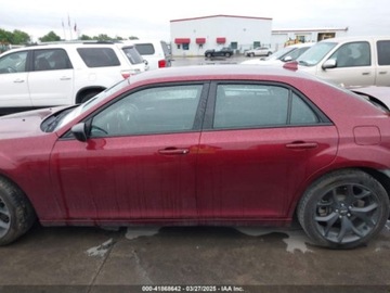 Chrysler 300C II 2021 Chrysler 300 Touring 2021 3.6l 3.6 Benzyna 292KM, zdjęcie 2