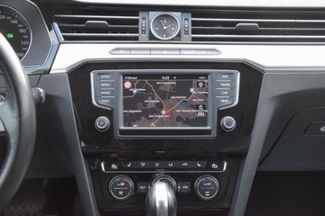 Volkswagen Passat B8 Limousine 1.8 TSI BlueMotion Technology 180KM 2016 Volkswagen Passat 1.8TSI 180KM HIGHLINE LED Navi Kamera Gwarancja 12m-cy A, zdjęcie 28