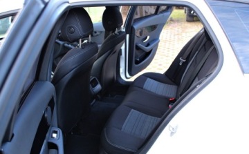 Mercedes Klasa C W205 2015 Mercedes-Benz Klasa C 1.6D Led High Performance Navi Klimatyzacja Gwar, zdjęcie 10