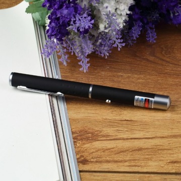 КРАСНАЯ ЛАЗЕРНАЯ УКАЗКА ДЛЯ ПРЕЗЕНТАЦИИ ИГРУШКА ДЛЯ КОШКИ STRONG LINE