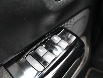 Citroen C3 III Hatchback Facelifting 1.2 PureTech 83KM 2021 Citroen C3 1.2 PureTech, Klima, Klimatronic, zdjęcie 12