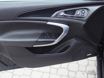 Opel Insignia I Country Tourer 2.0 CDTI Ecotec 170KM 2015 Opel Insignia Bardzo ladny Stan 4X4 Bezypadek Kamery czujniki PDC 2.0, zdjęcie 22