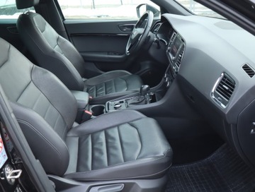 Seat Ateca SUV 1.6 TDI Ecomotive 115KM 2018 Seat Ateca 1.6 TDI, Automat, Skóra, Navi, Klima, zdjęcie 8