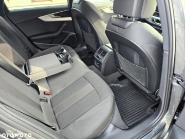 Audi A4 B9 2024 Audi A4 Avant Audi A4 Avant 40 TFSI mHEV Quattro S Line S tronic 2.0 204KM, zdjęcie 30