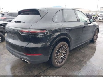 Porsche Cayenne III 2023 Porsche Cayenne Platinum Edition 2023 3.0 Benzyna 335KM, zdjęcie 5