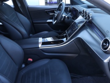 Mercedes GLC C254/X254 SUV Plug-In 2.0 300e 313KM 2023 Mercedes GLC GLC 300 e 4MATIC, Salon Polska, zdjęcie 8
