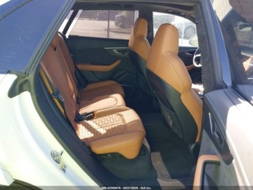 Audi 2022 Audi RS Q8 2022r., 4x4, 4.0L V8 4.0 Benzyna 591KM, zdjęcie 9