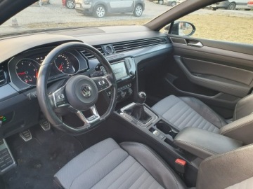 Volkswagen Passat B8 Limousine 2.0 TDI 150KM 2015 Volkswagen Passat 2.0tdi 150KM R LINE Ledy Navi, zdjęcie 13